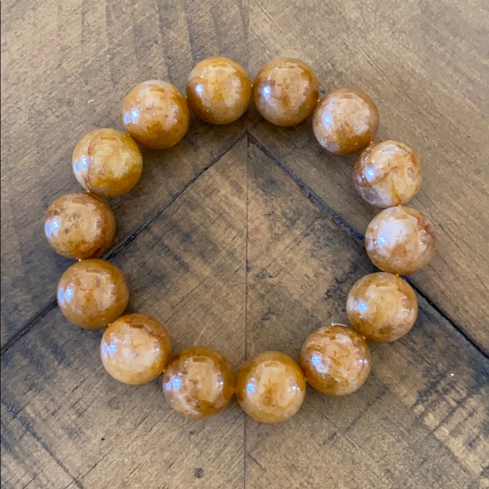 Big round Golden yellow jade bracelet